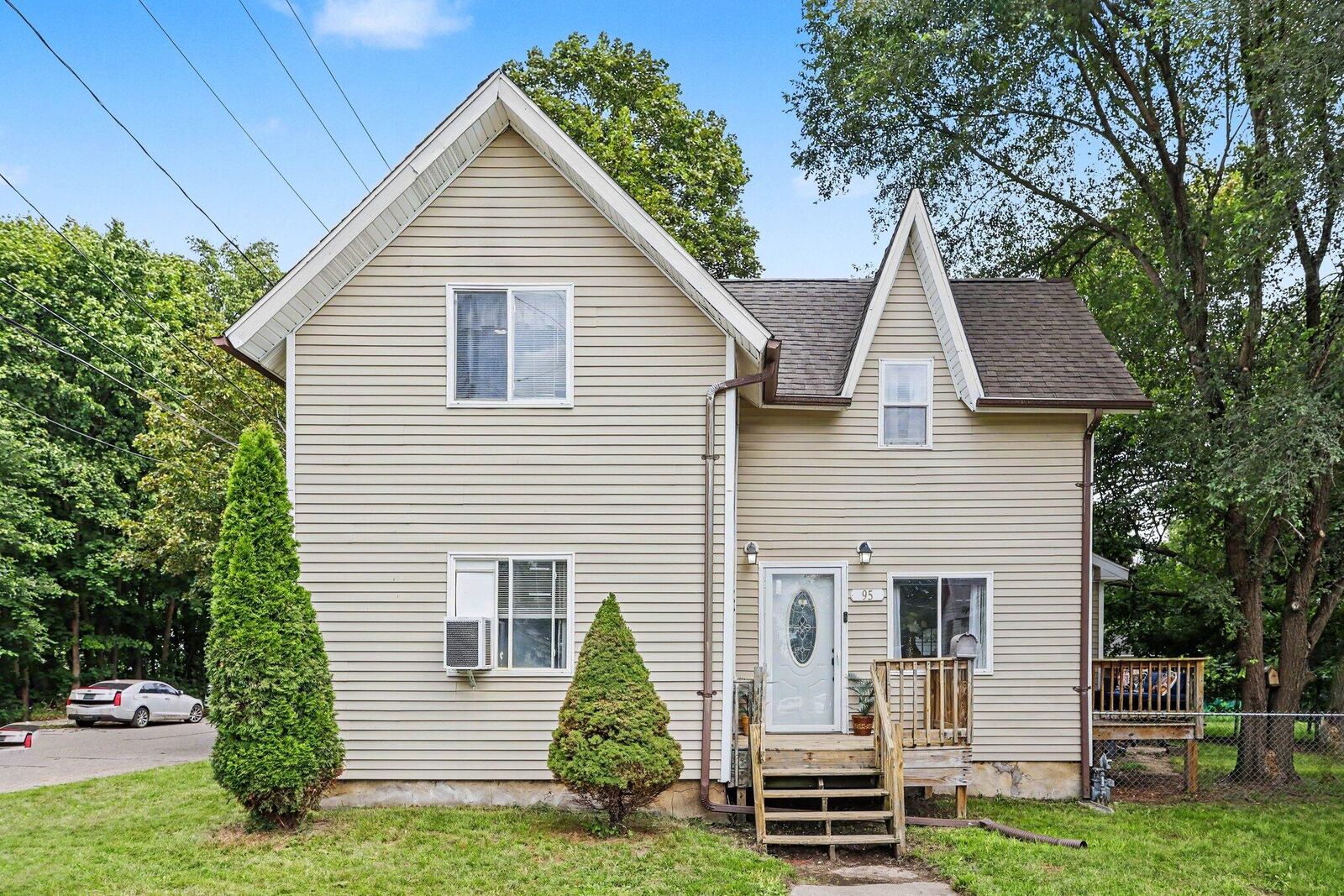 Property Photo: 95 McKinley Avenue S MI 49014