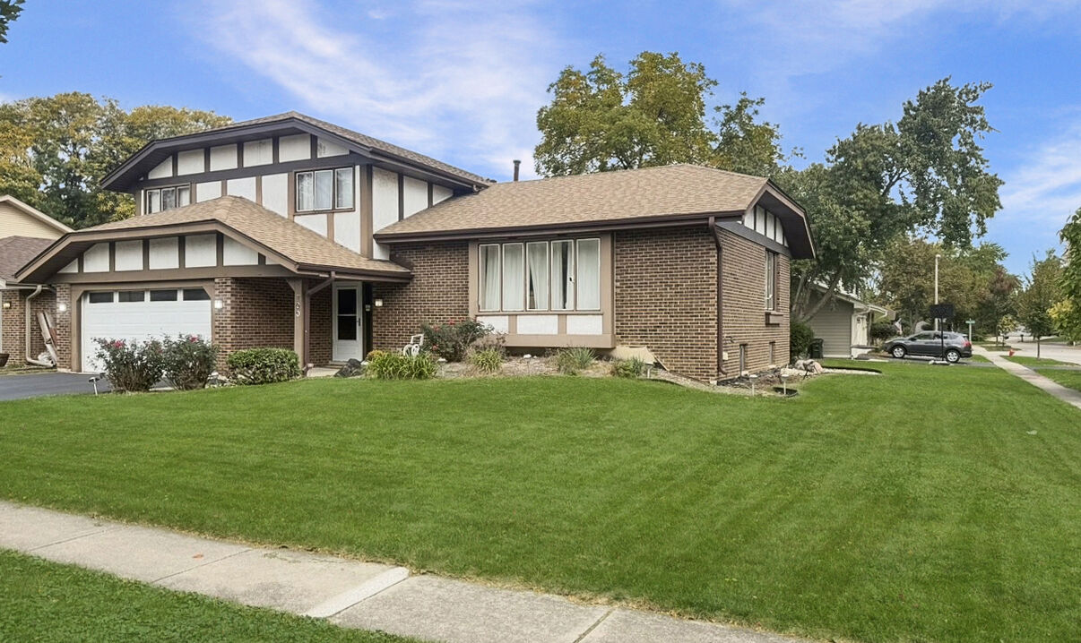 Property Photo:  700 W 58th Street  IL 60559 