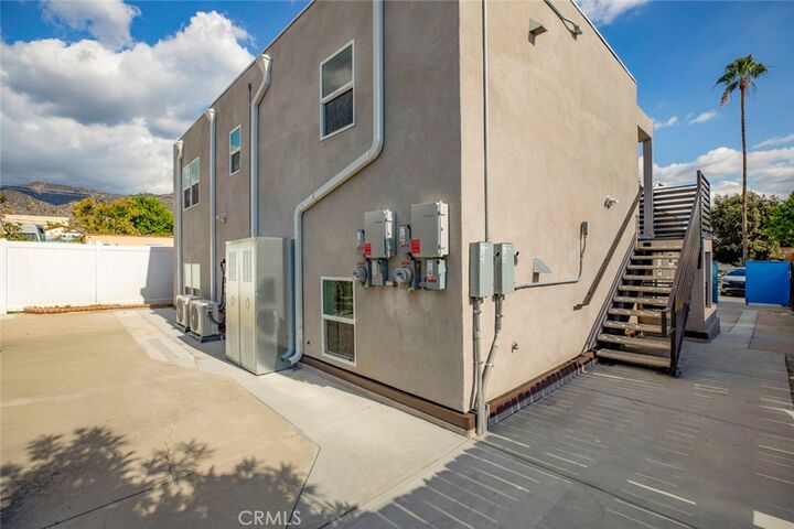 Property Photo:  1045 Sonora C  CA 91201 