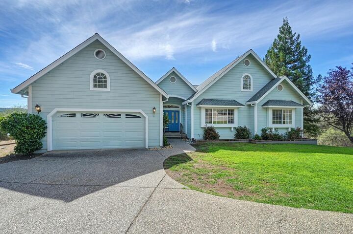 Property Photo: 13313 Gold Court CA 95946