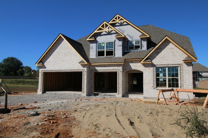 Property Photo:  252 Autumnwood Farms  TN 37042 