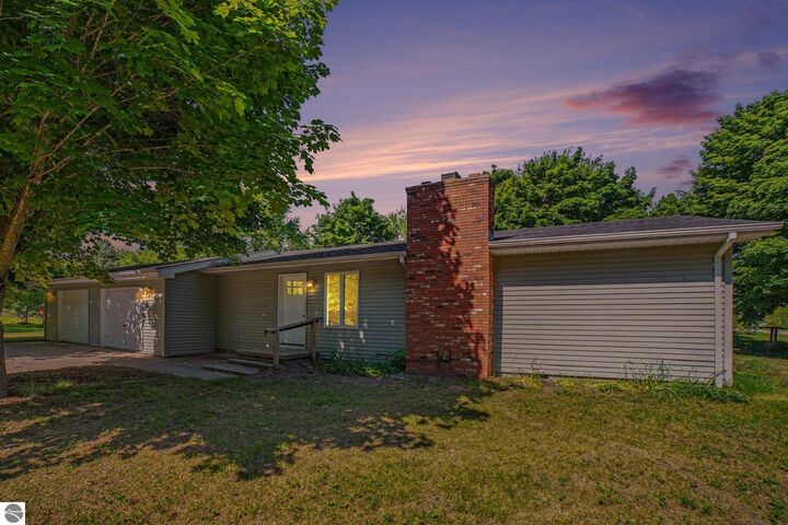 Property Photo: 8220 E Upham Drive MI 48858