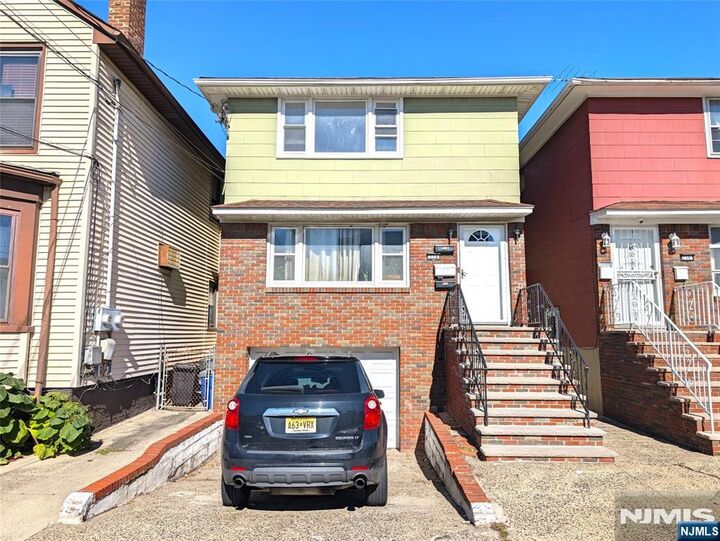 Property Photo:  228 Cleveland Avenue  NJ 07029 