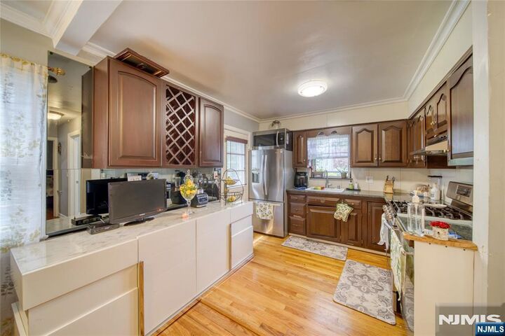 Property Photo:  604 Broad Avenue  NJ 07605 