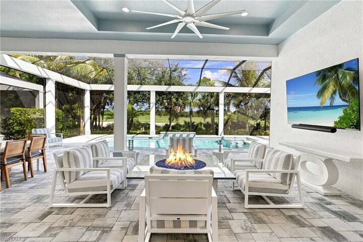 Property Photo:  3181 Capistrano Ln  FL 34114 