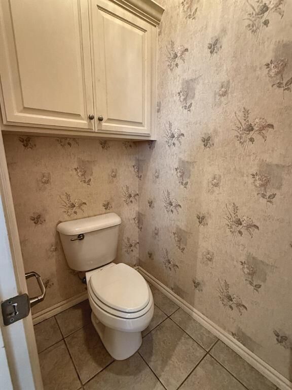 Property Photo: 2921 Longmeadow OK 73003