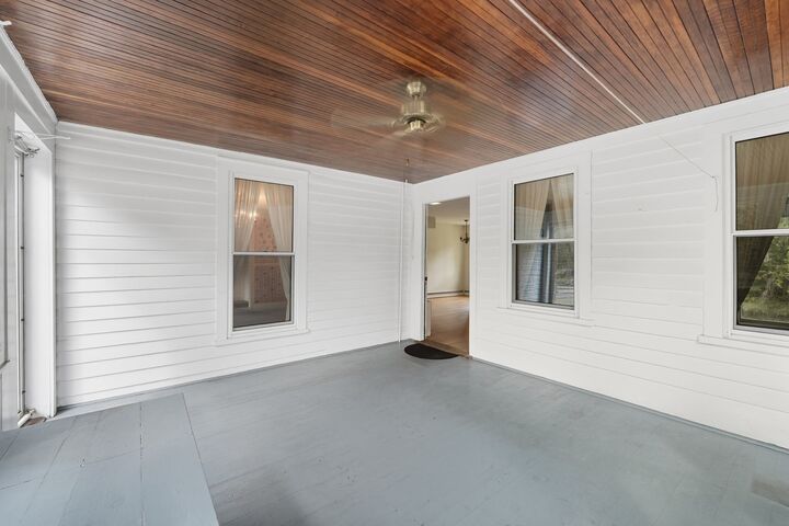 Property Photo: 254 Route 20 MA 01011