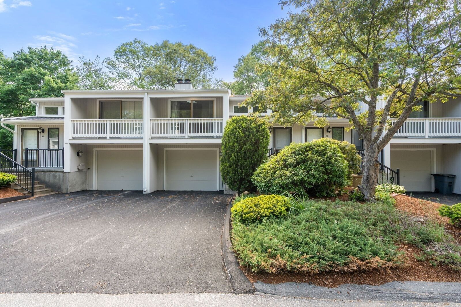 Property Photo:  50 Londonderry Rd 50  MA 01519 