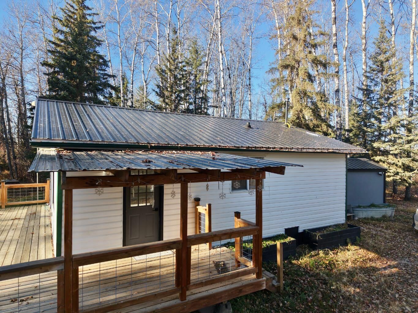 Property Photo: 861070 Hwy 743 AB T0H 1J2