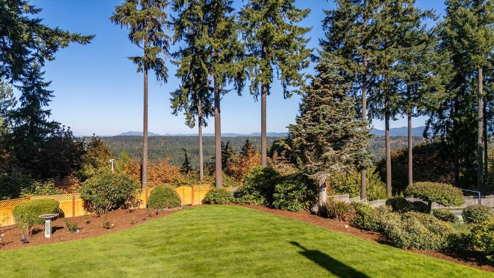 Property Photo:  3344  217th Place NE  WA 98074 