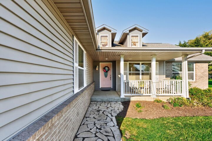 Property Photo:  1535 Westmont Drive  IL 61010 
