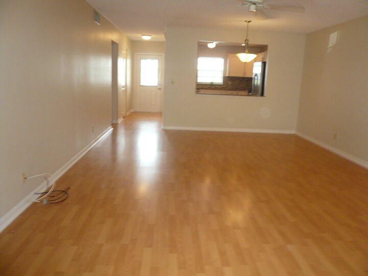 Property Photo:  441 Franconia Circle  FL 33467 