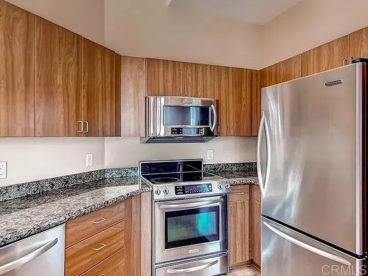 Property Photo:  1501 Front St 601  CA 92101 