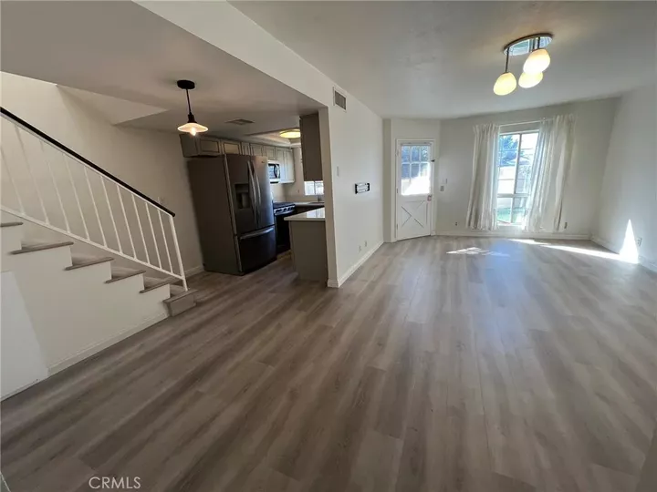 Property Photo: 181 W La Verne Avenue 11 CA 91767