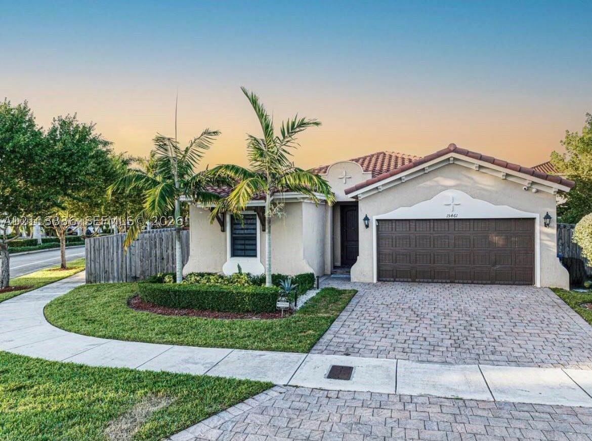 Property Photo: 15461 SW 173rd Ln FL 33187