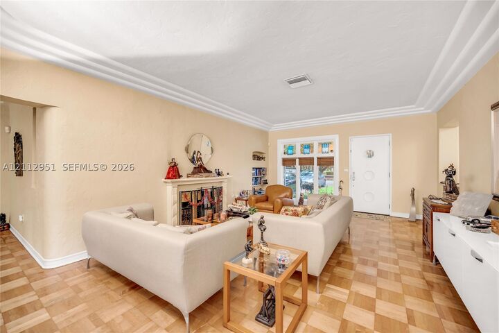 Property Photo:  2200 Alhambra Cir  FL 33134 