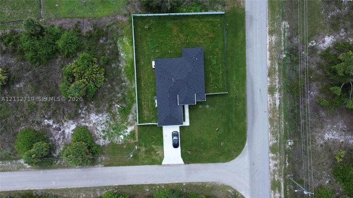 Property Photo:  1111 Gunby Ave S  FL 33974 