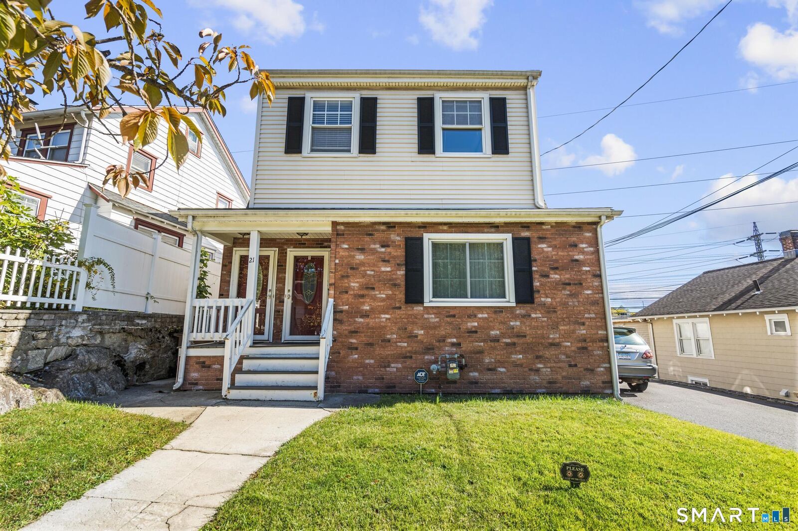 Property Photo:  21 Culloden Road  CT 06902 