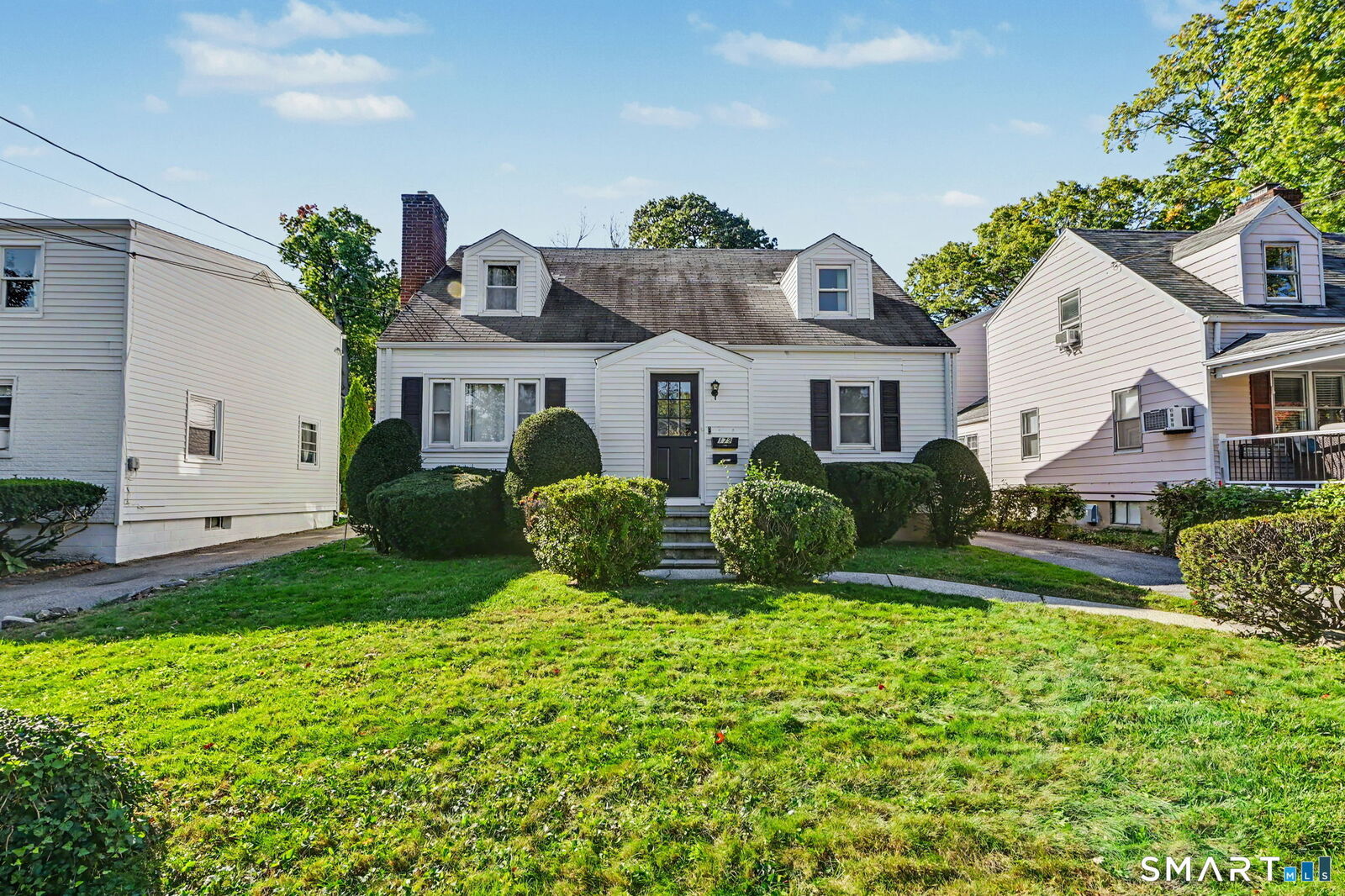 Property Photo:  179 Seaside Avenue  CT 06902 