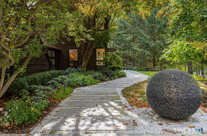 Property Photo: 17 Greenbrier Road CT 06880
