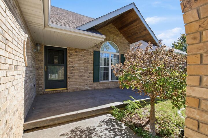 Property Photo:  2246 Eagles Lane  MO 65714 