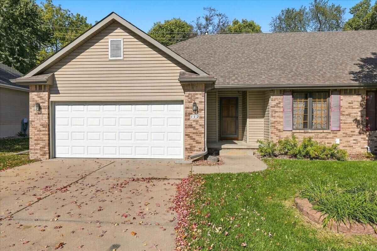 Property Photo:  112 W Ferndale Drive  IA 51503 