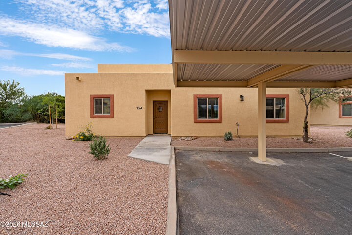 Property Photo:  7614 E Kini Drive  AZ 85710 