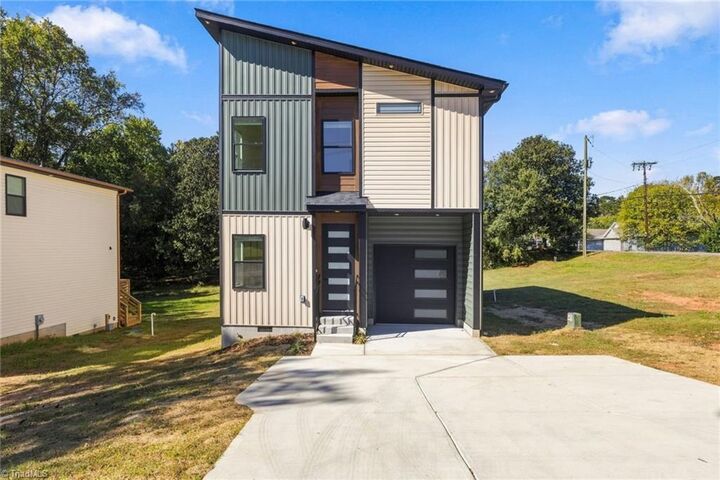 Property Photo:  1405 Old Salisbury Road  NC 27127 