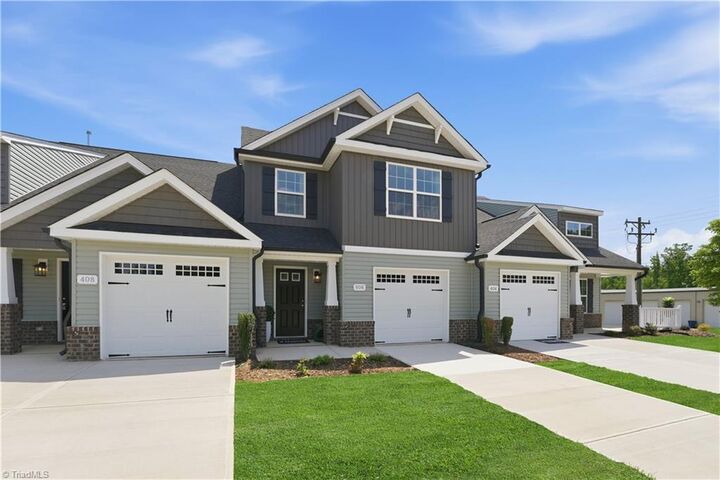 Property Photo:  416 Mountain Pine Avenue  NC 27249 