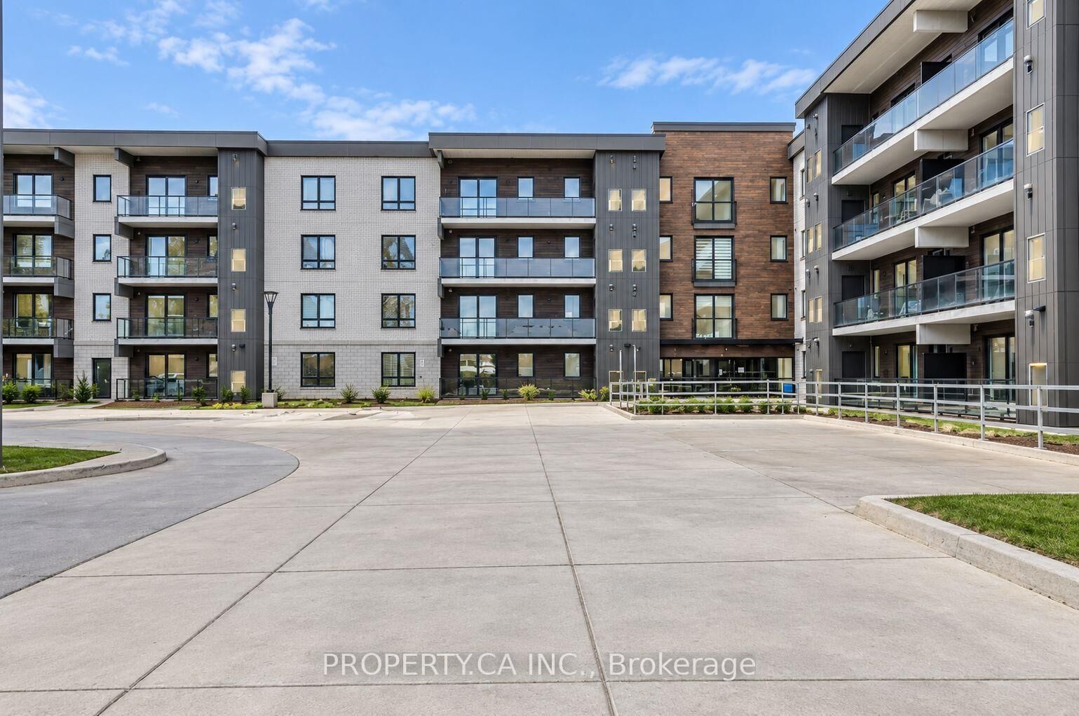 Property Photo:  7549A Kalar Road 104  ON L2H 3W6 