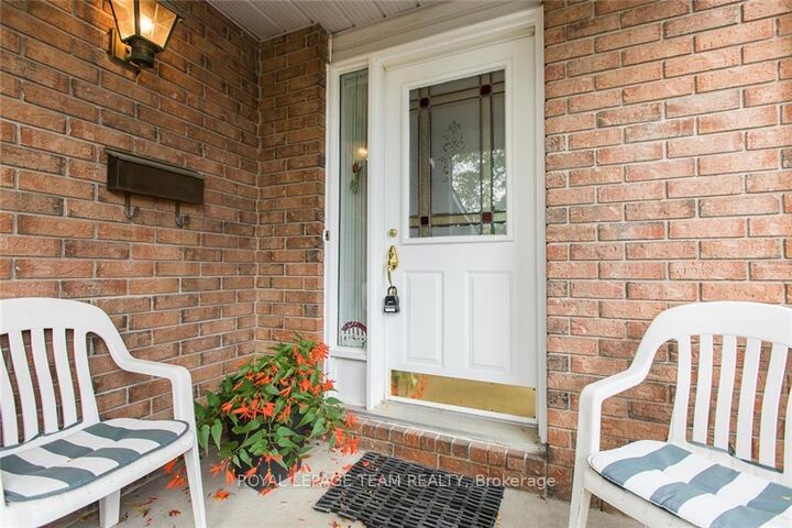 Property Photo: 1495 Delia Crescent N ON K4A 2Y4