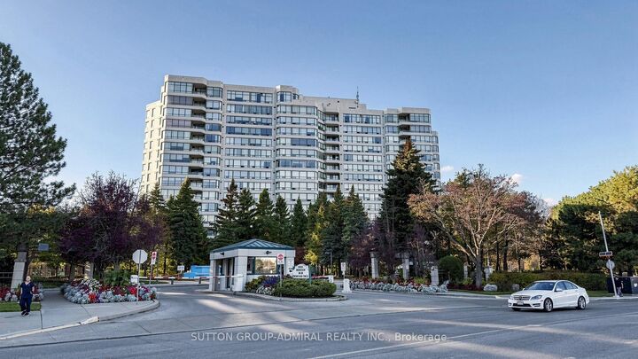 Property Photo: 120 Promenade Circle 1001 ON L4J 7W9
