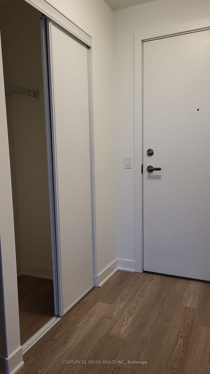 Property Photo:  51 Clarington Boulevard 722  ON L1C 0A1 