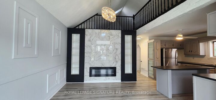 Property Photo:  63 Lowell Avenue E  ON L5N 0B3 