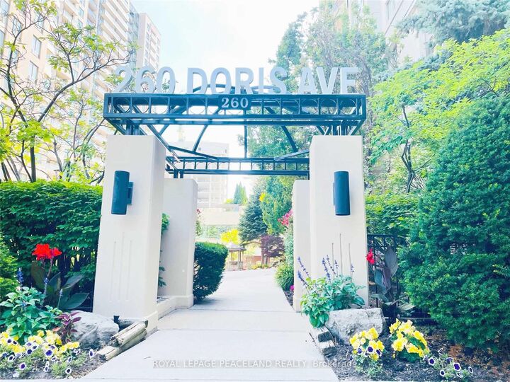 Property Photo:  260 Doris Avenue 1609  ON M2N 6X9 