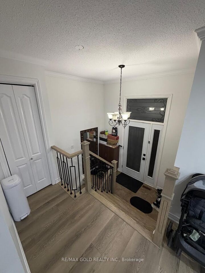 Property Photo:  210 Harold Street  ON L6Y 2G2 