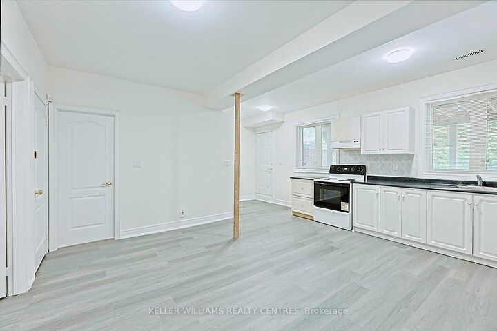 Property Photo:  61 Fairchild Avenue Bsmt  ON M2M 1T8 