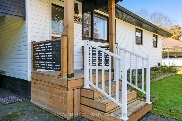 Property Photo:  350 Warren Street  ON N5L 1B5 