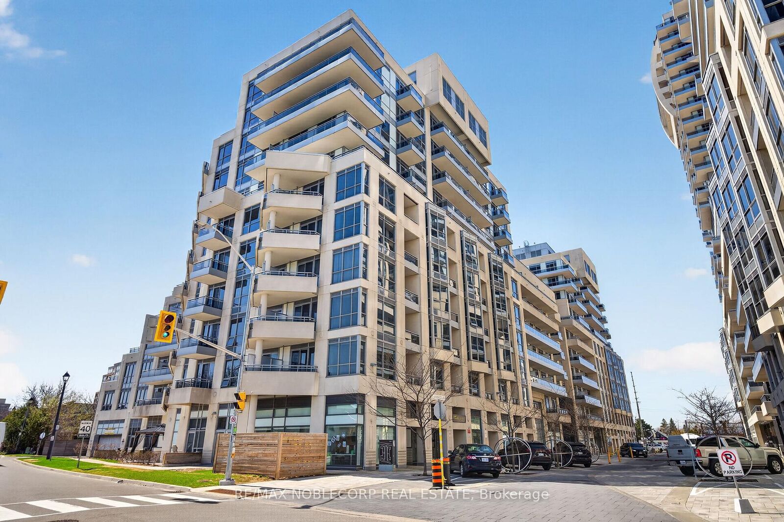 Property Photo:  9191 Yonge Street 206sw  ON L4C 1E2 