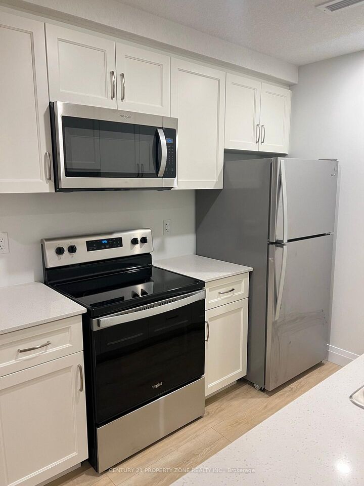 Property Photo:  600 Victoria Street S 19  ON N2M 0C3 