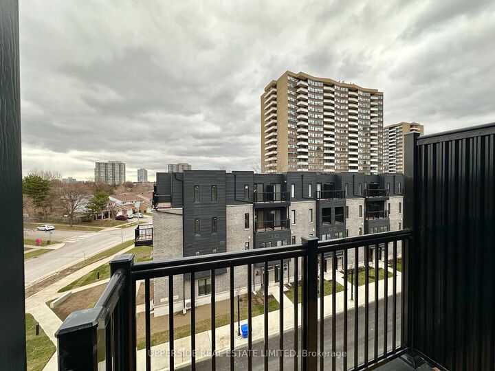 Property Photo:  30 Calamint Lane 41  ON M1W 2H1 
