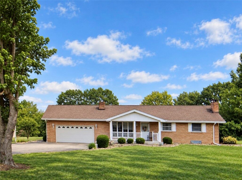 Property Photo: 518 N Mountainview Street PA 15666