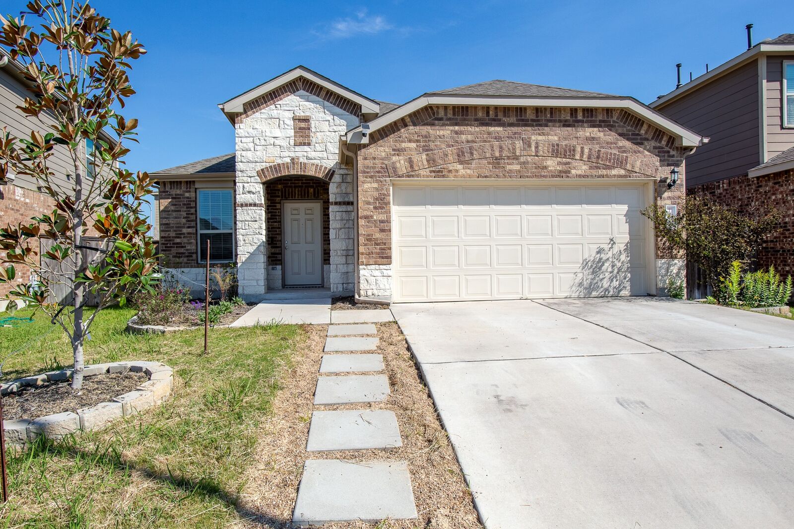 Property Photo: 11800 Amber Stream Lane TX 78653