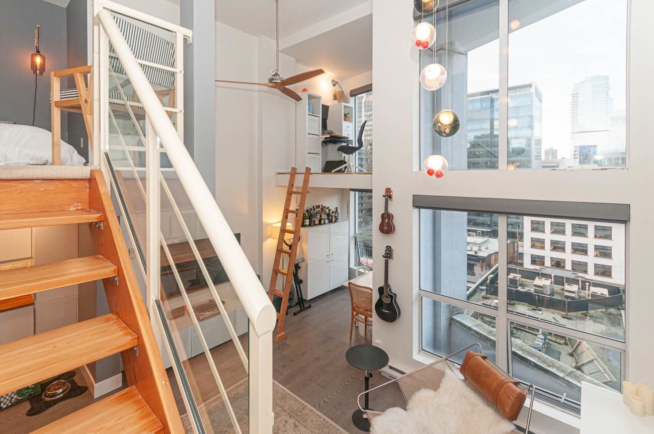 Property Photo:  933 Seymour Street 702  BC V6B 6L6 
