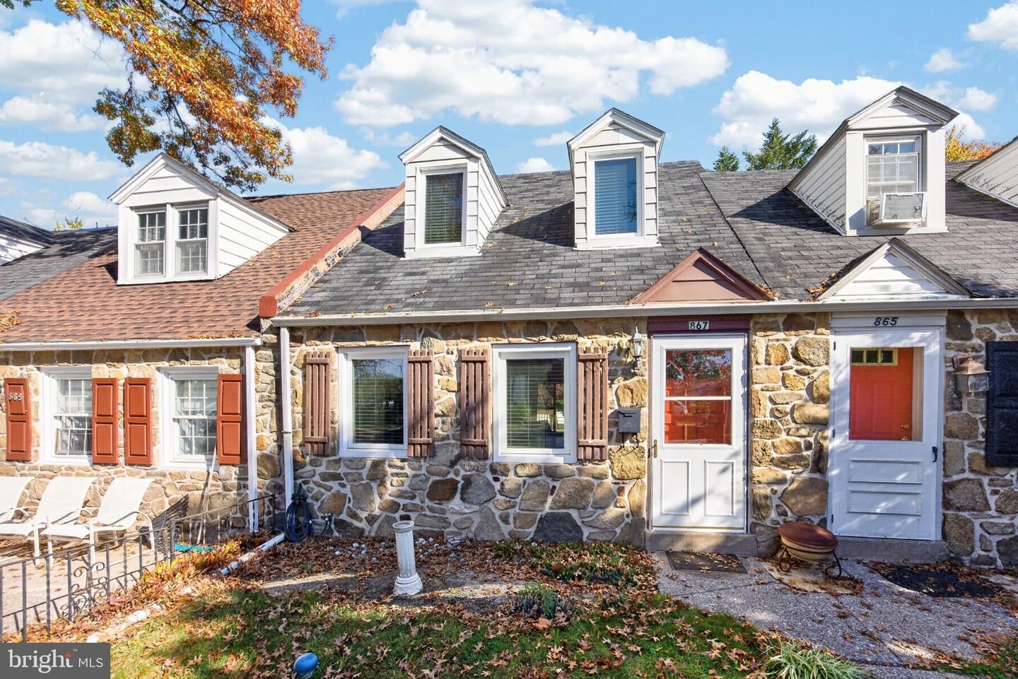 Property Photo:  867 Woodlawn Avenue  PA 19460 