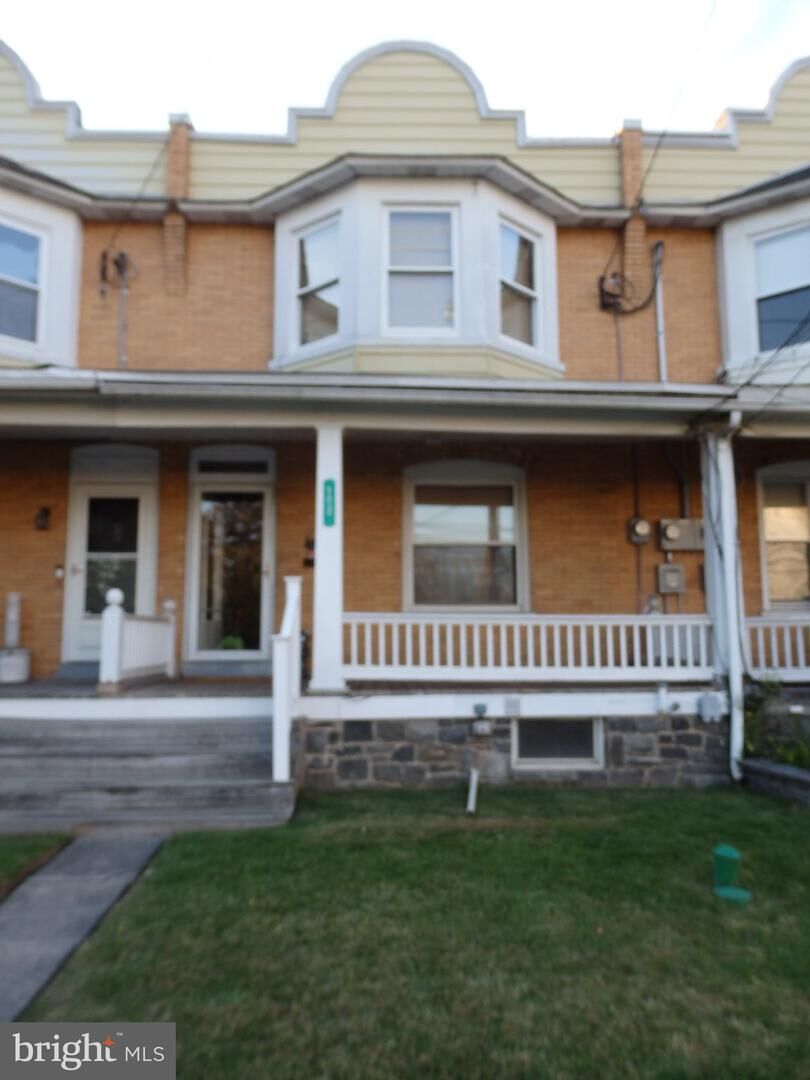Property Photo:  162 S Main Street  PA 18955 