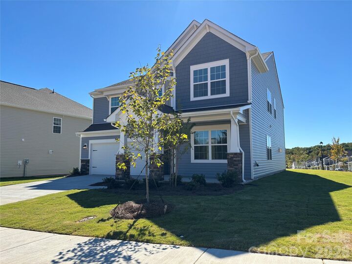 Property Photo: 1717 Grassy Knoll Trail NC 28650