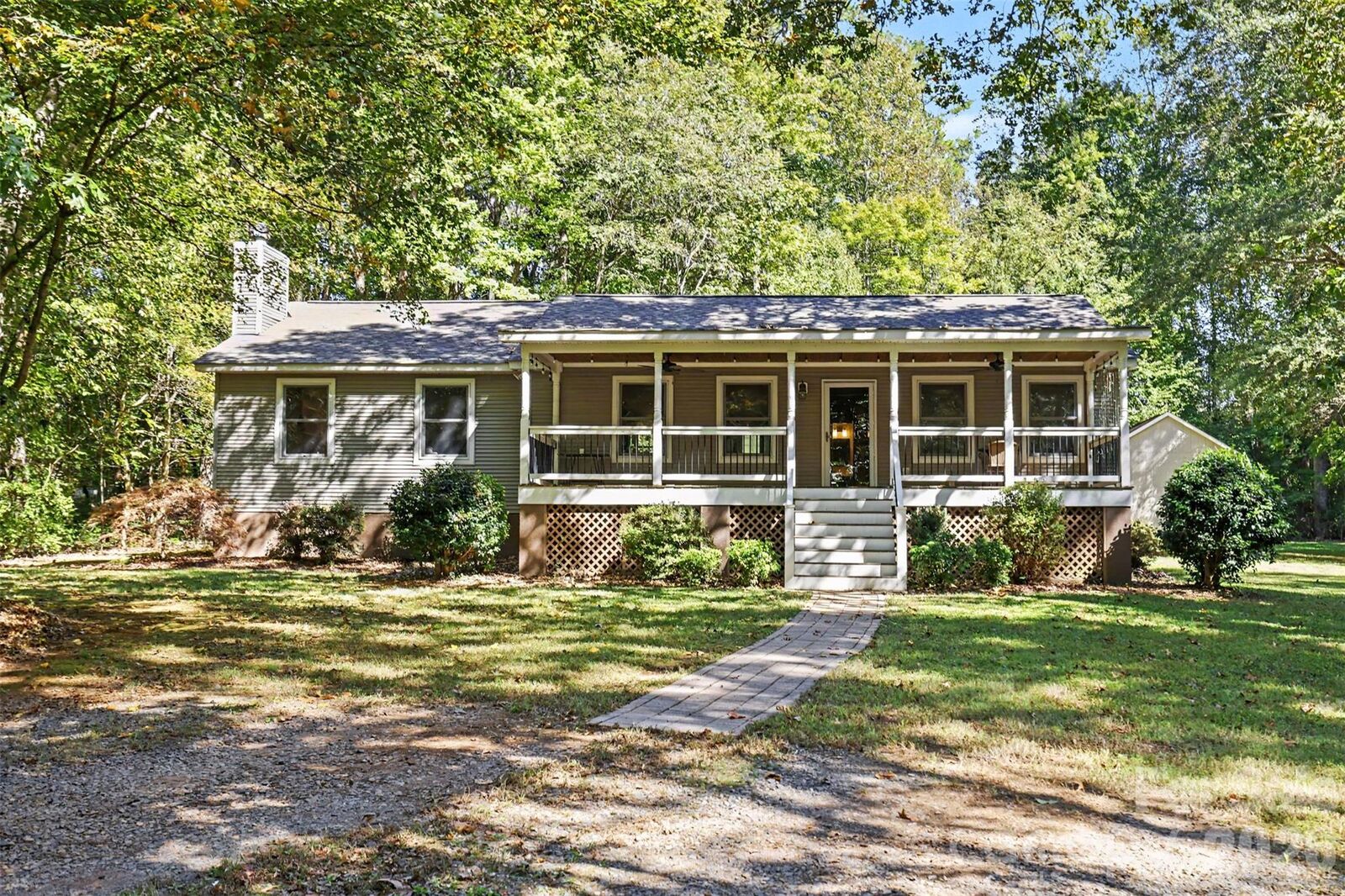 Property Photo: 7605 Hedrick Circle NC 28078