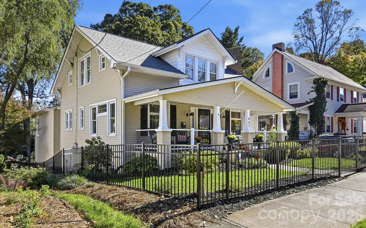 Property Photo:  451 S Hawthorne Road 105  NC 27103 