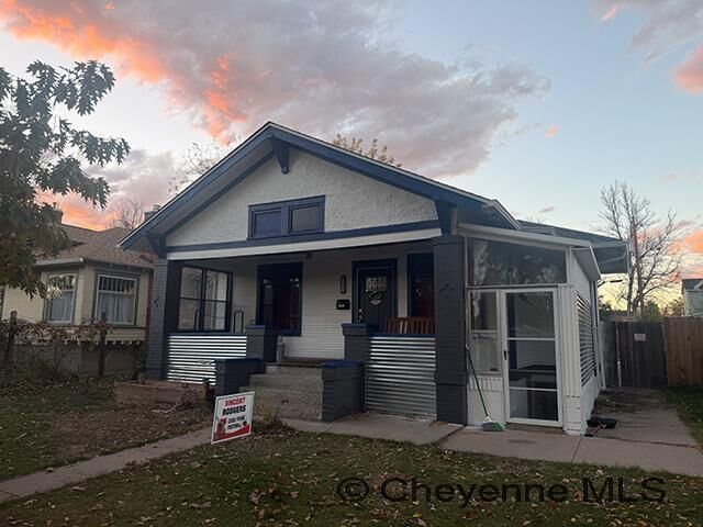 Property Photo:  110 E 27th St  WY 82001 